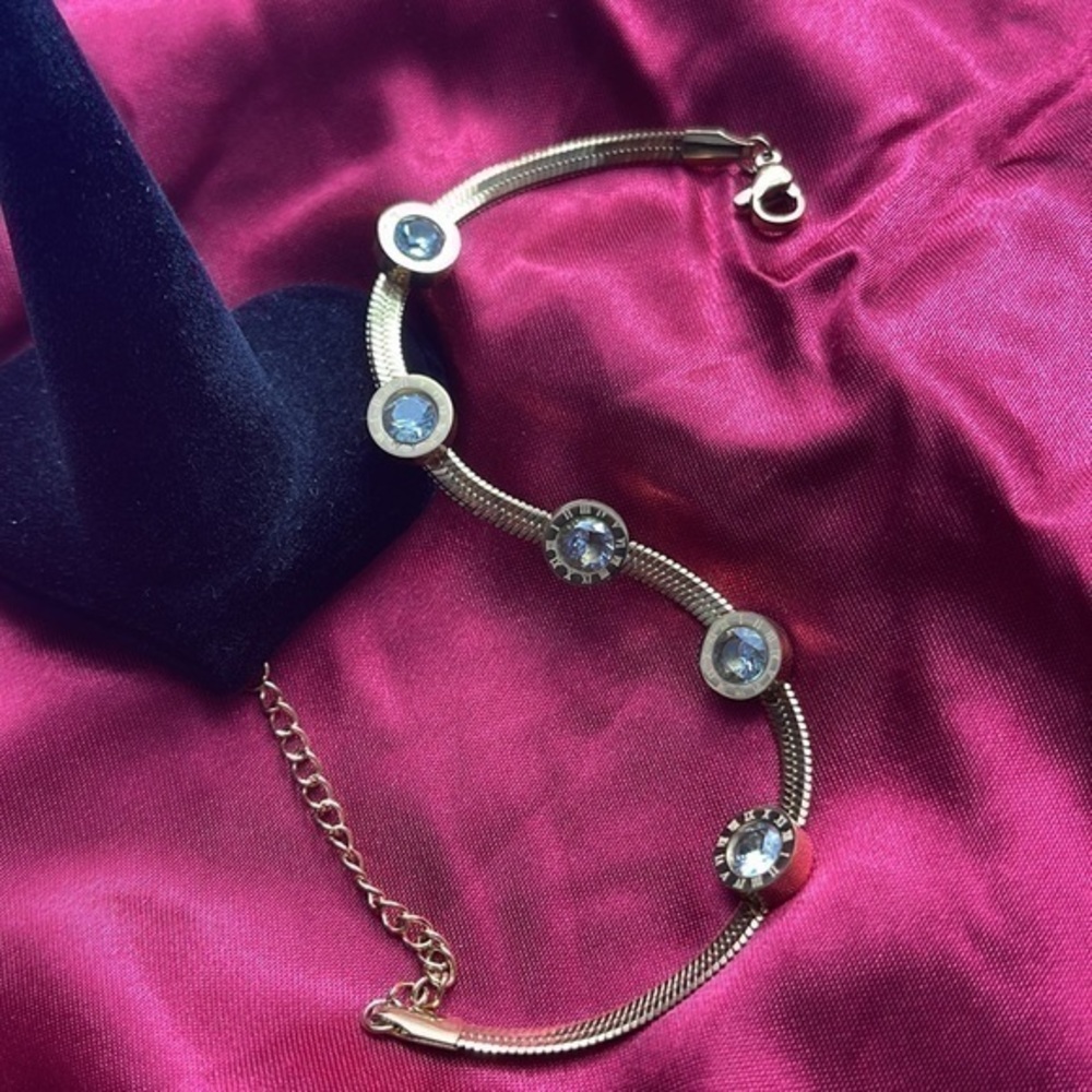 ๐ Plating Inlayโ Artificial Gemstones Stainless Steel Bracelet-Gold Tone - Picture 7 of 10